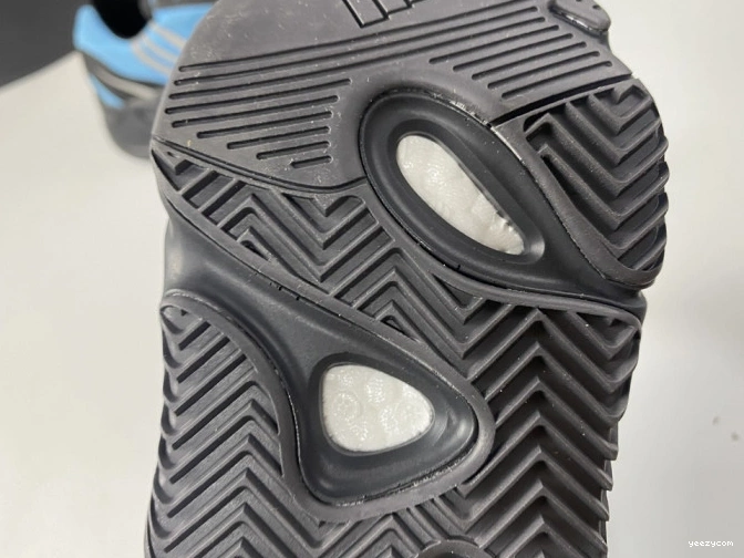 ADIDAS 'Bright MNVN Boost Yeezy 700 Cyan' GZ3079 0714